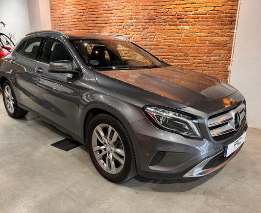 Mercdes Benz GLA 200d Urban con 98.000km Automatico 7G (VENDIDO)