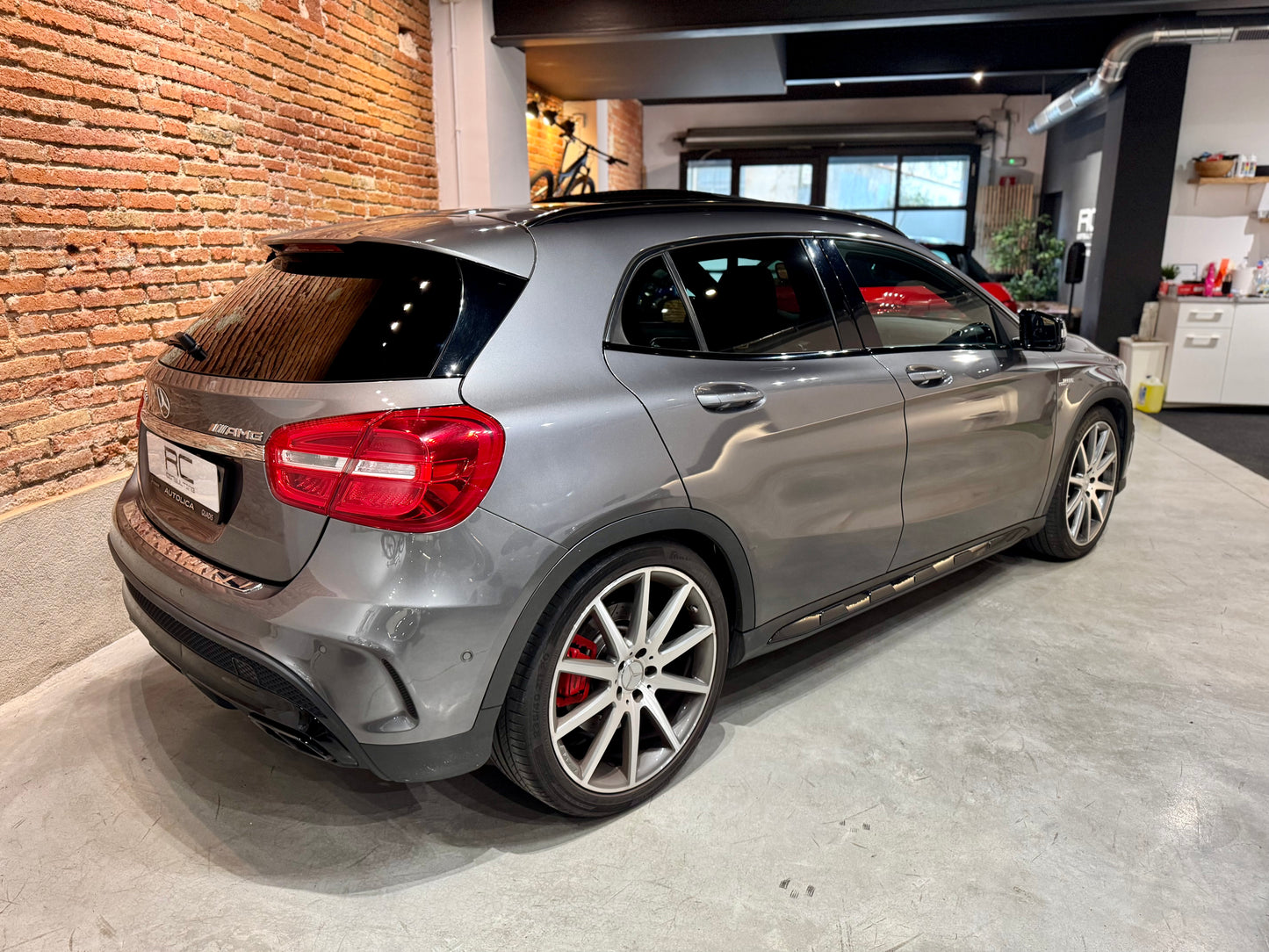 MERCEDES BENZ GLA 45 AMG 4Matic