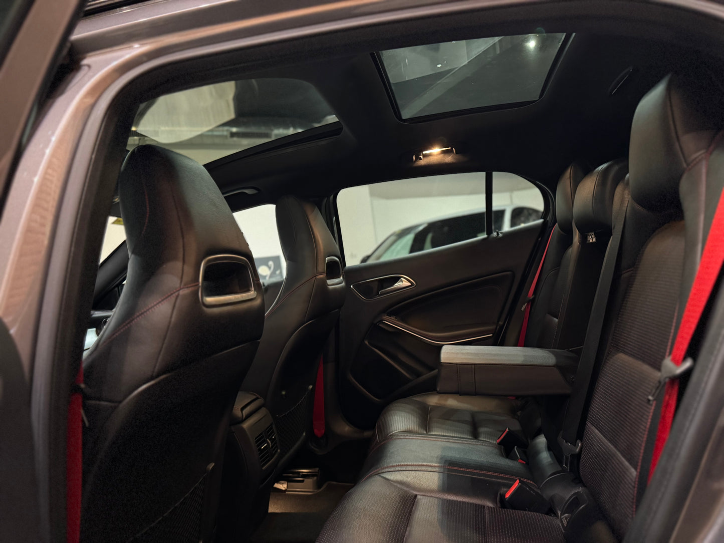 MERCEDES BENZ GLA 45 AMG 4Matic