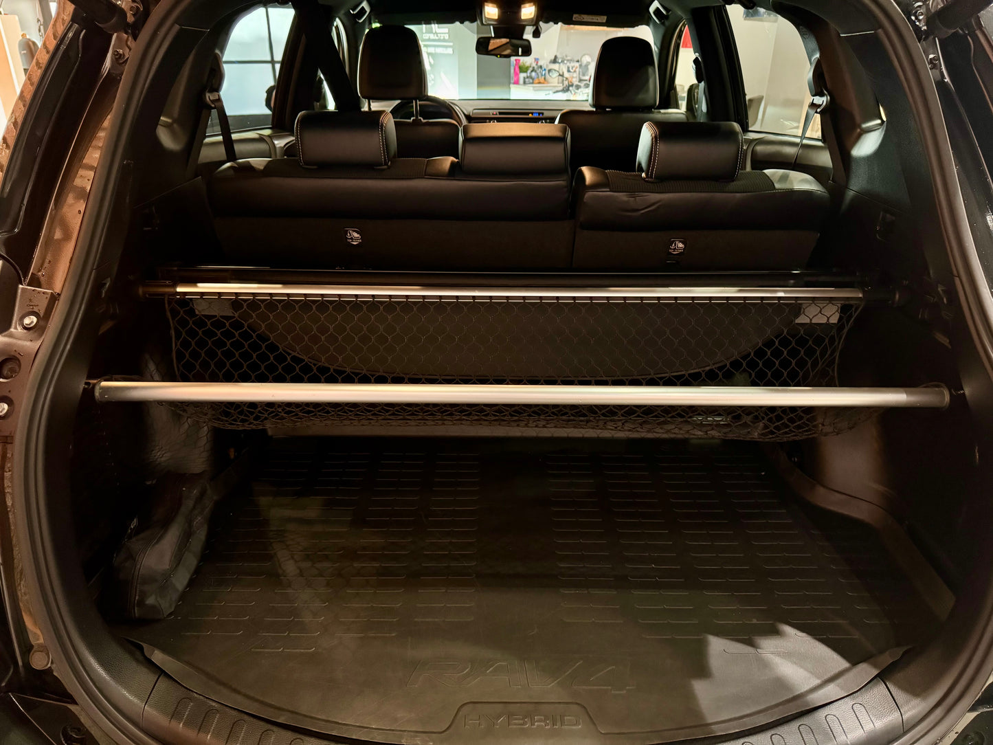 TOYOTA RAV-4 CON UN AÑO DE GARANTIA OFICIAL con solo 96.000km