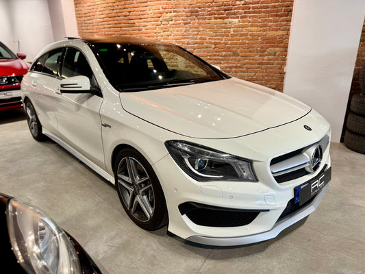 Mercedes Benz CLA 45 AMG Shooting Brake