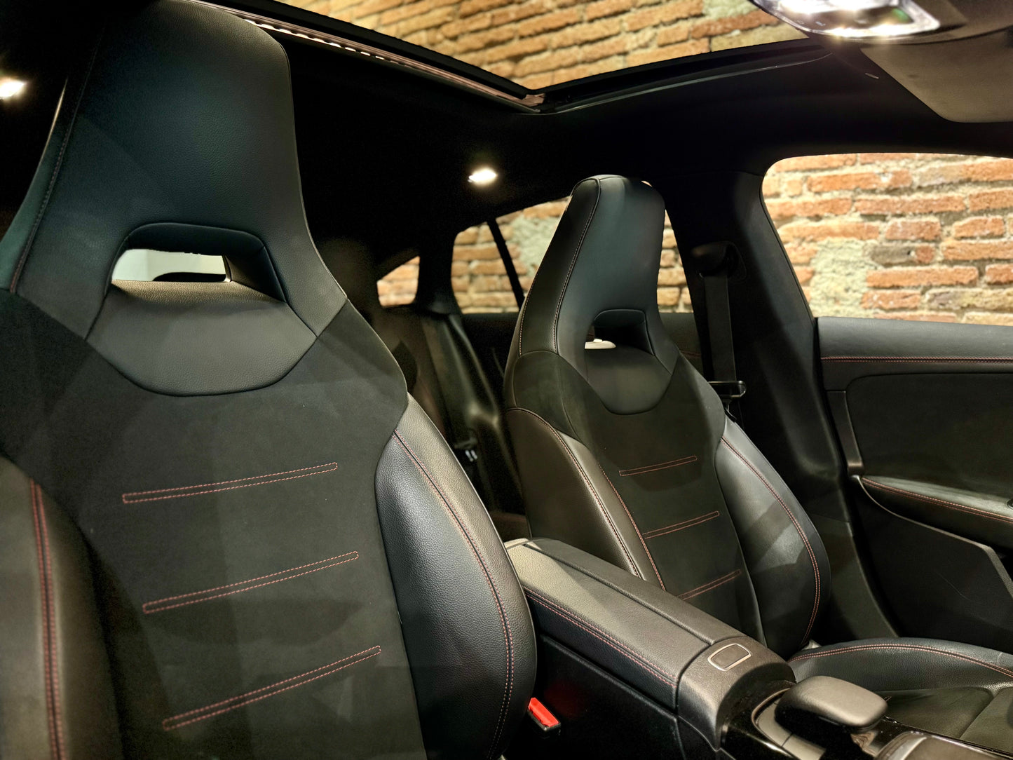 Mercedes Benz CLA 35 AMG Shooting Brake