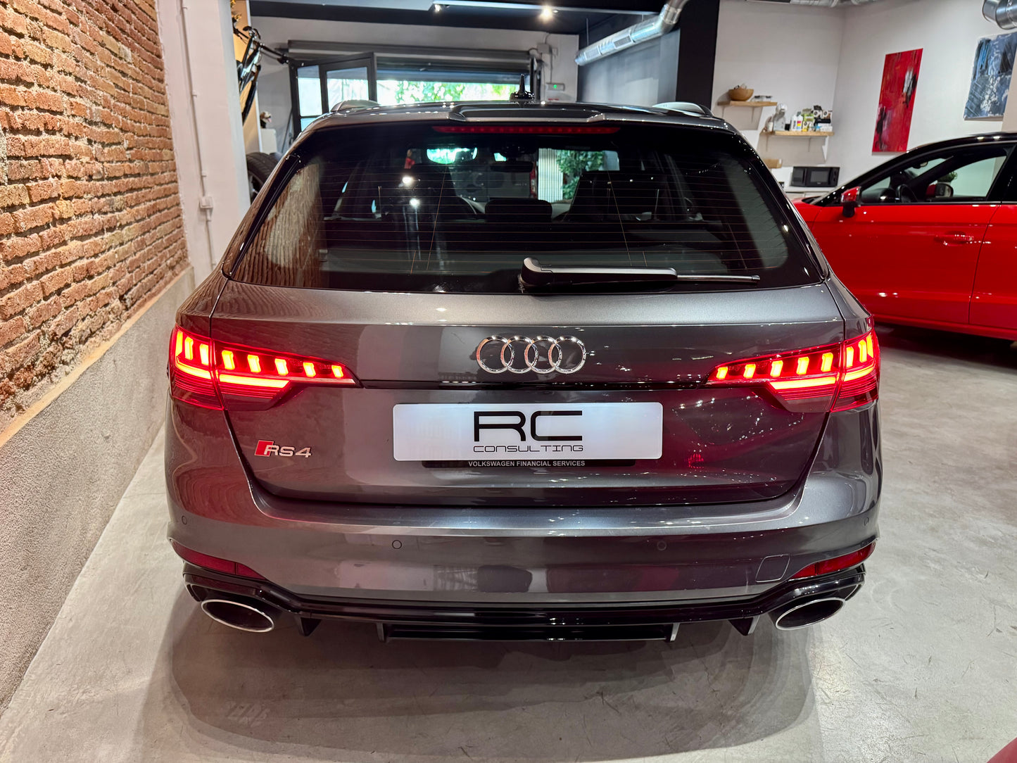 Audi RS4 Avant año 2021 con 35.000km