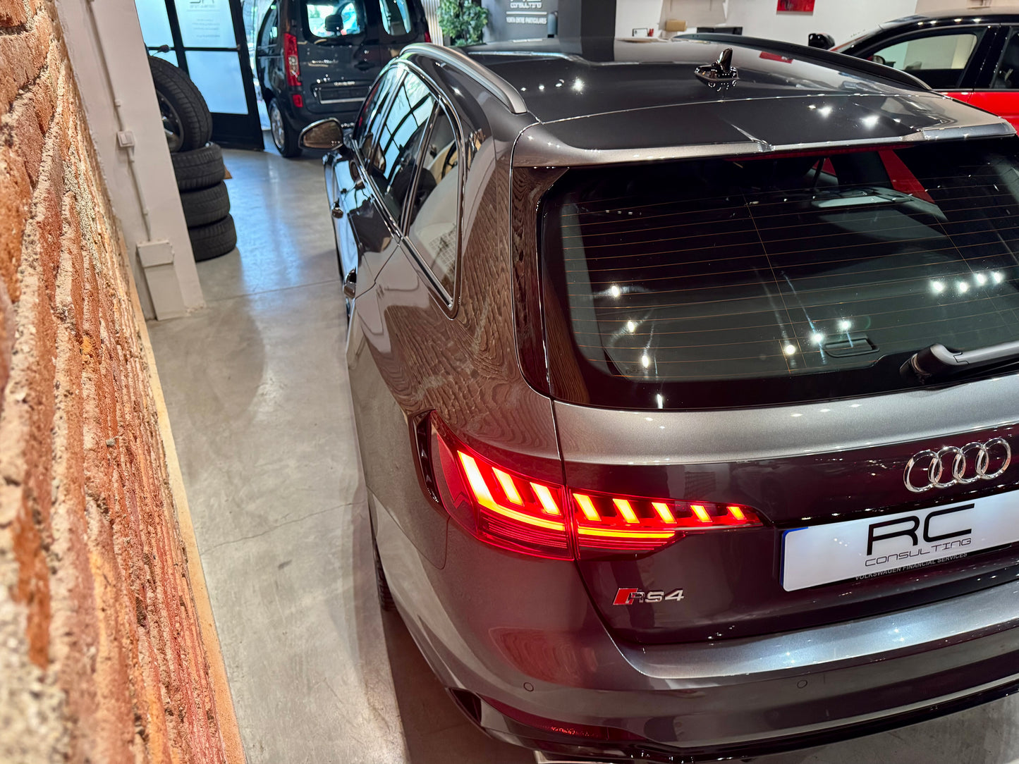 Audi RS4 Avant año 2021 con 35.000km