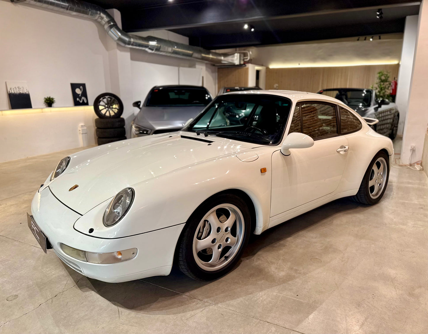 Porsche 911 Carrera 4 modelo 993 del año 1995
