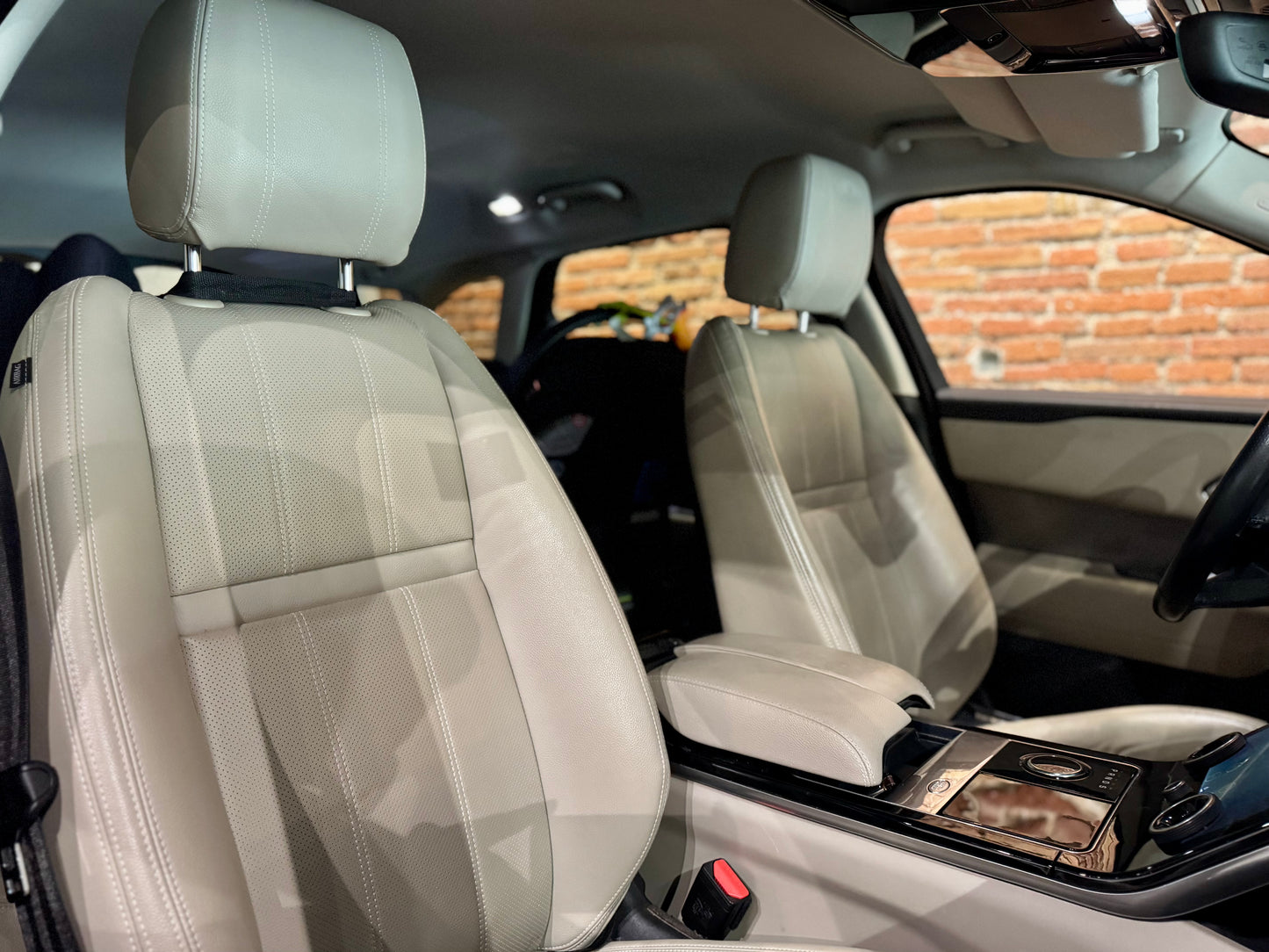 RANGE ROVER VELAR D 240 S 2018