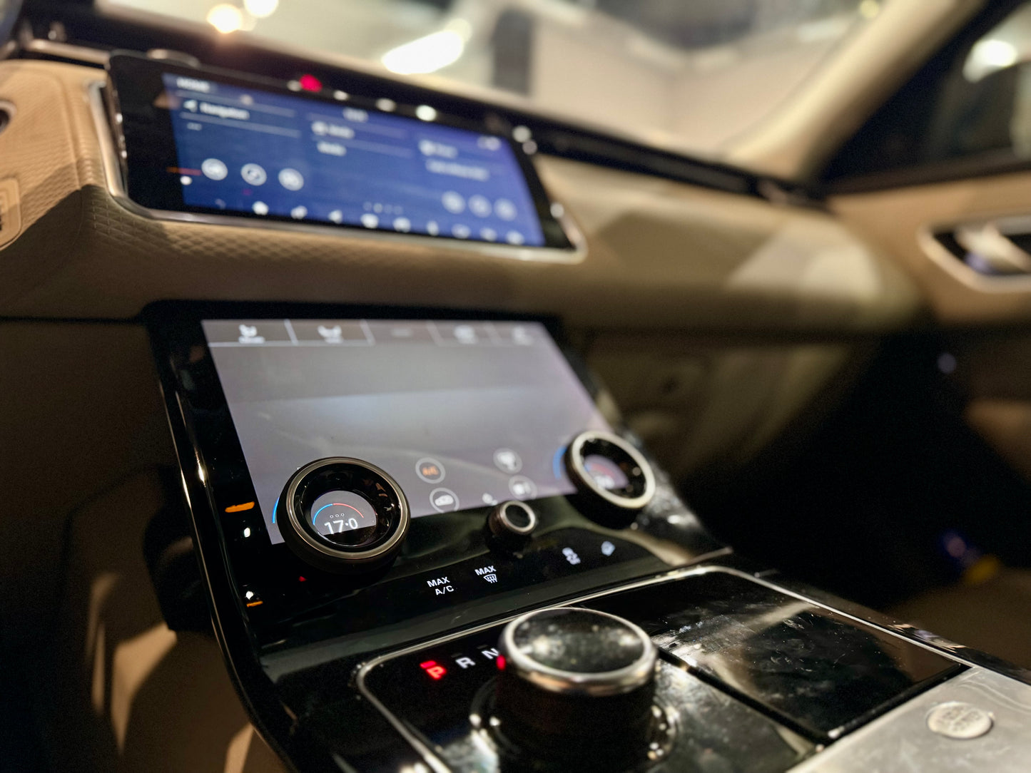 RANGE ROVER VELAR D 240 S 2018