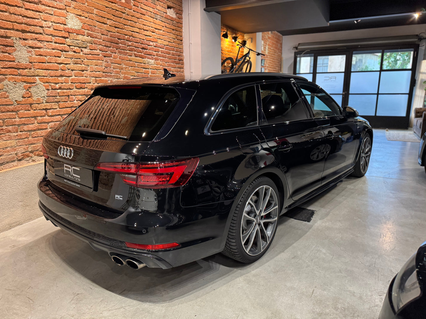 AUDI S4 AVANT 3.0 TFSI V6 354CV