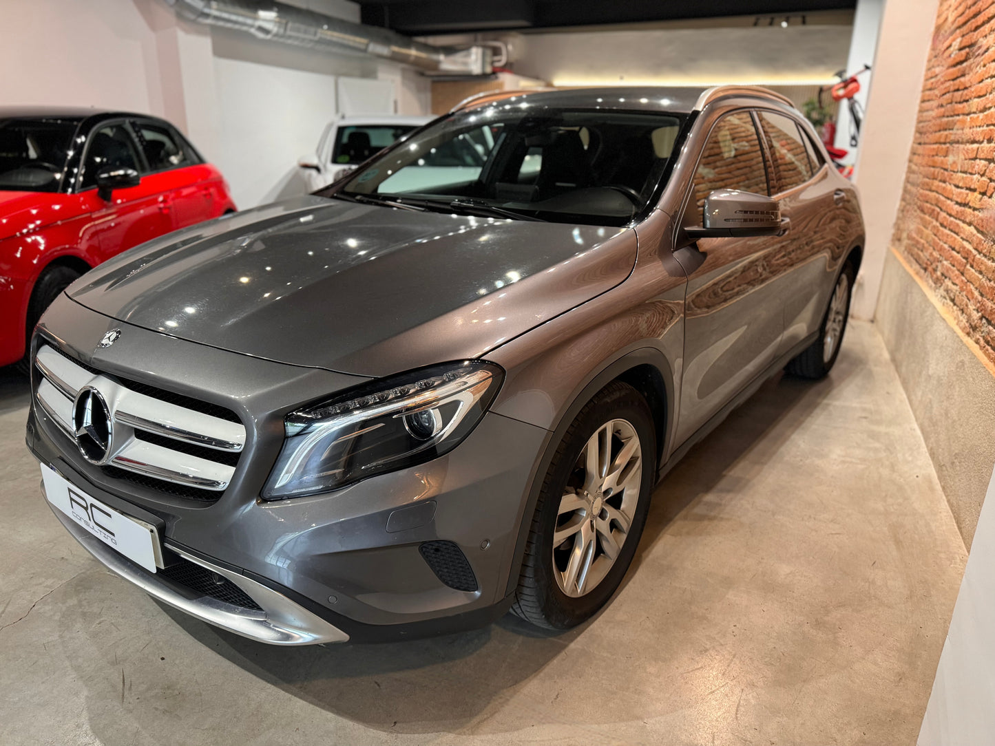Mercdes Benz GLA 200d Urban con 98.000km Automatico 7G (VENDIDO)