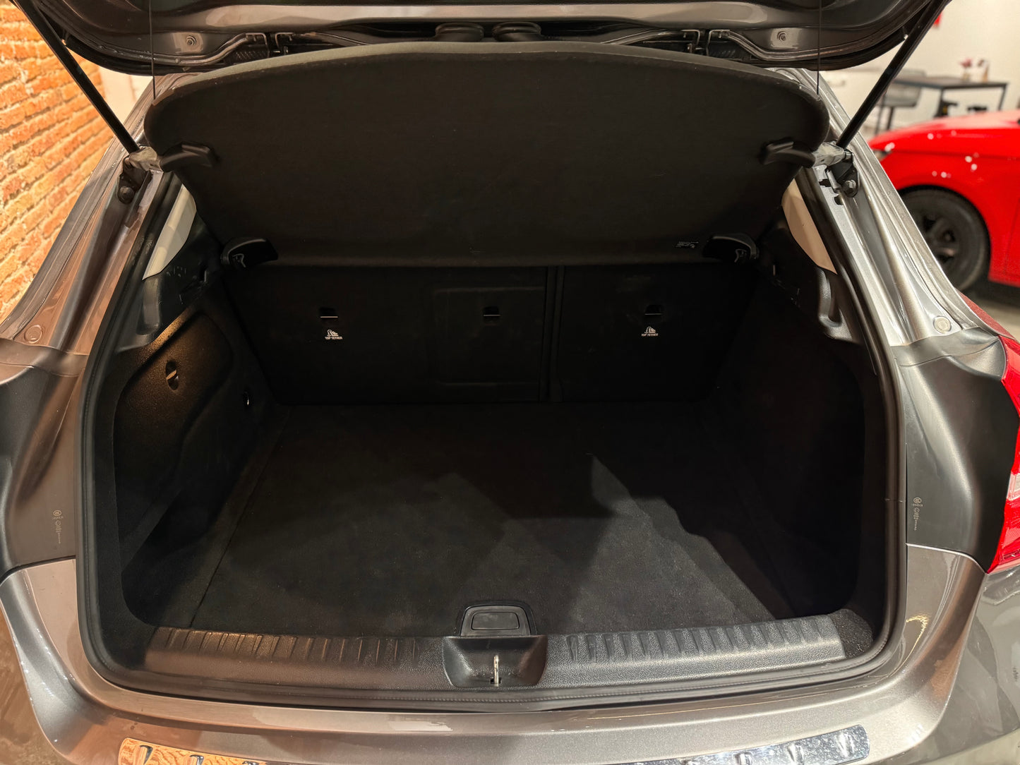 Mercdes Benz GLA 200d Urban con 98.000km Automatico 7G (VENDIDO)