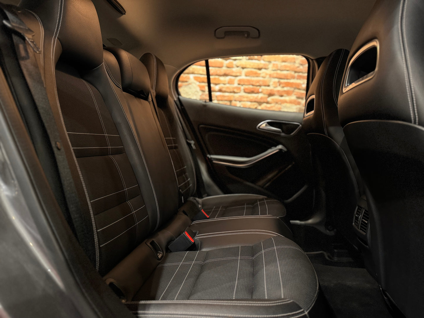 Mercdes Benz GLA 200d Urban con 98.000km Automatico 7G (VENDIDO)