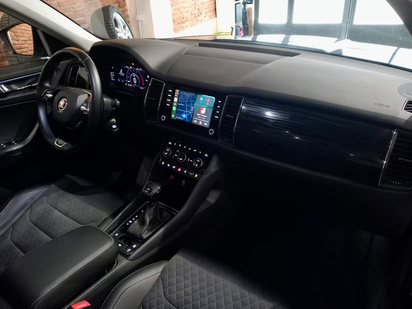 SKODA KAROQ 2.0 TDI STYLE 200CV DSG