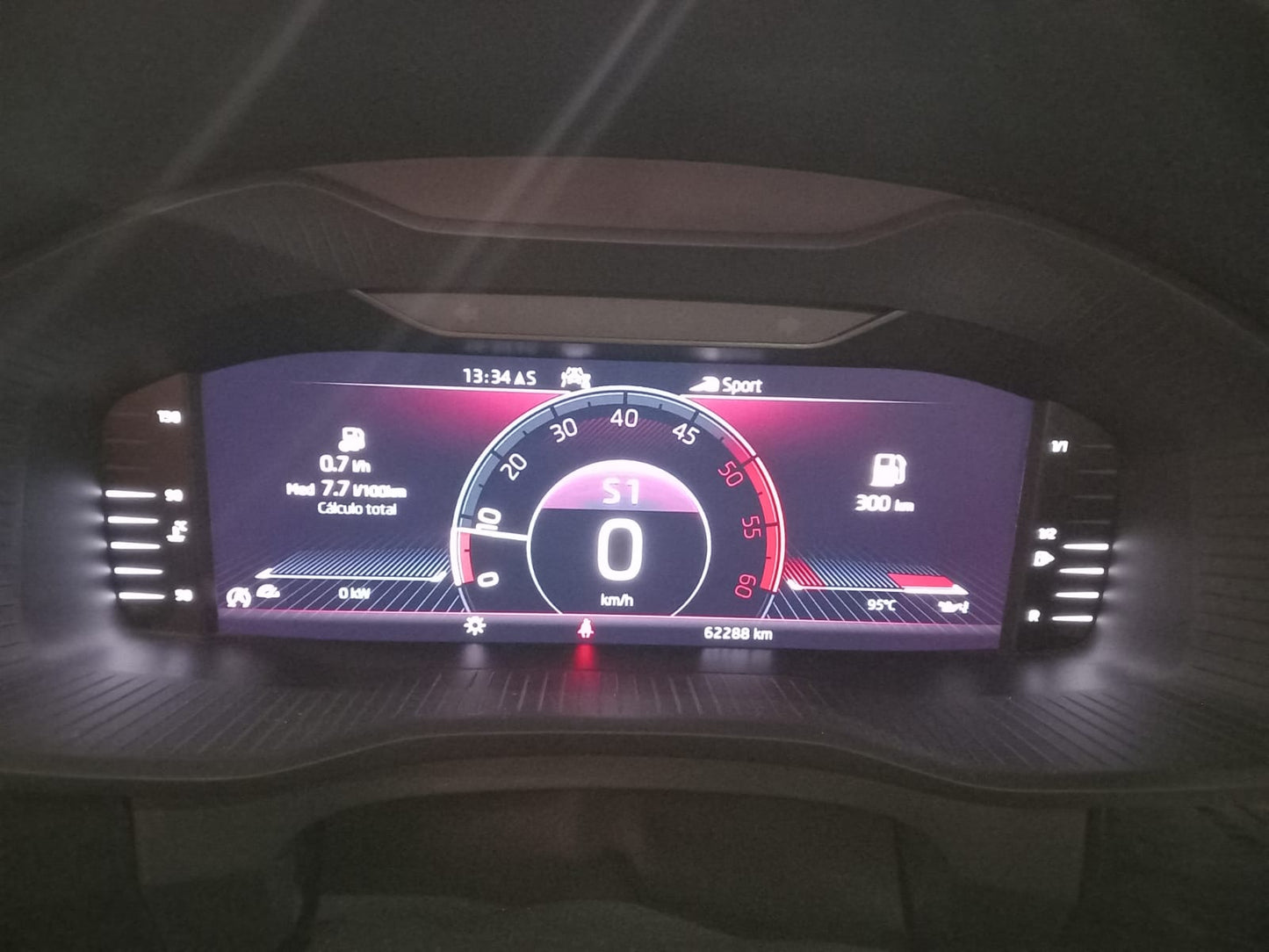 SKODA KAROQ 2.0 TDI STYLE 200CV DSG