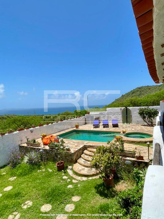 ¡OPORTUNIDAD INVERSIÓN! POSADA MANANTIAL DE GUAYAMURI EN EL CARIBE ( ISLA MARGARITA)