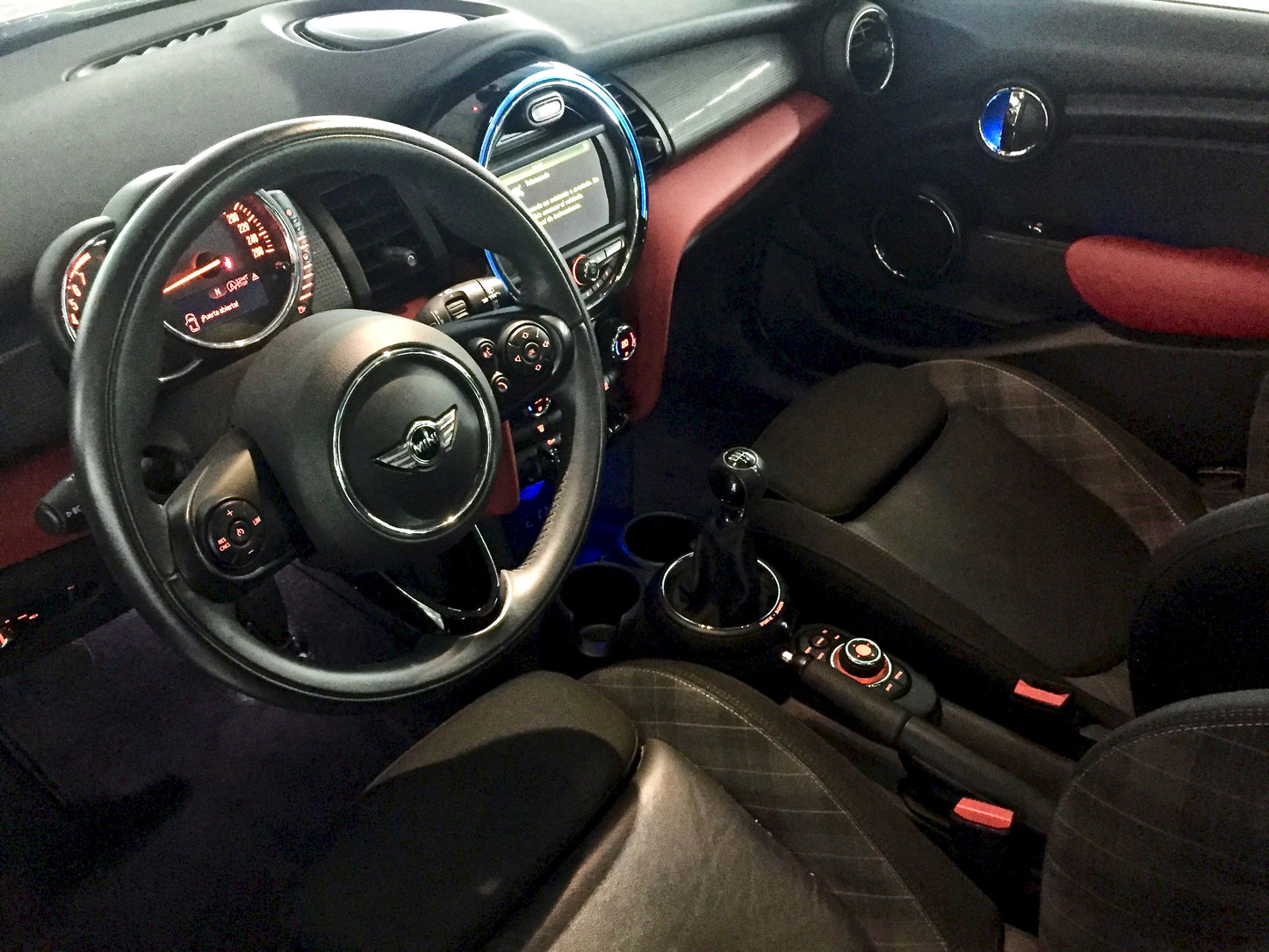 MINI COOPER 5P (VENDIDO)