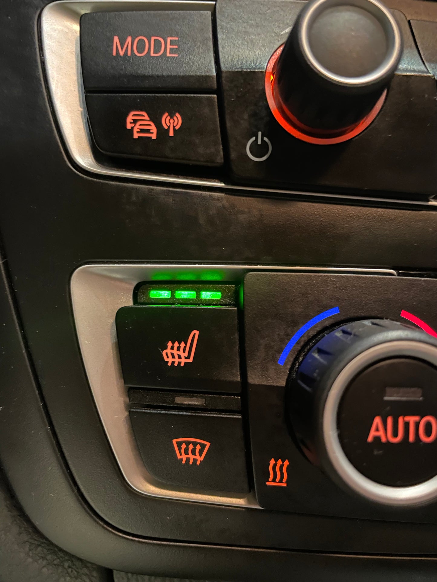 BMW SERIE 318d Automatico 143cv Sport ( etiqueta C verde )