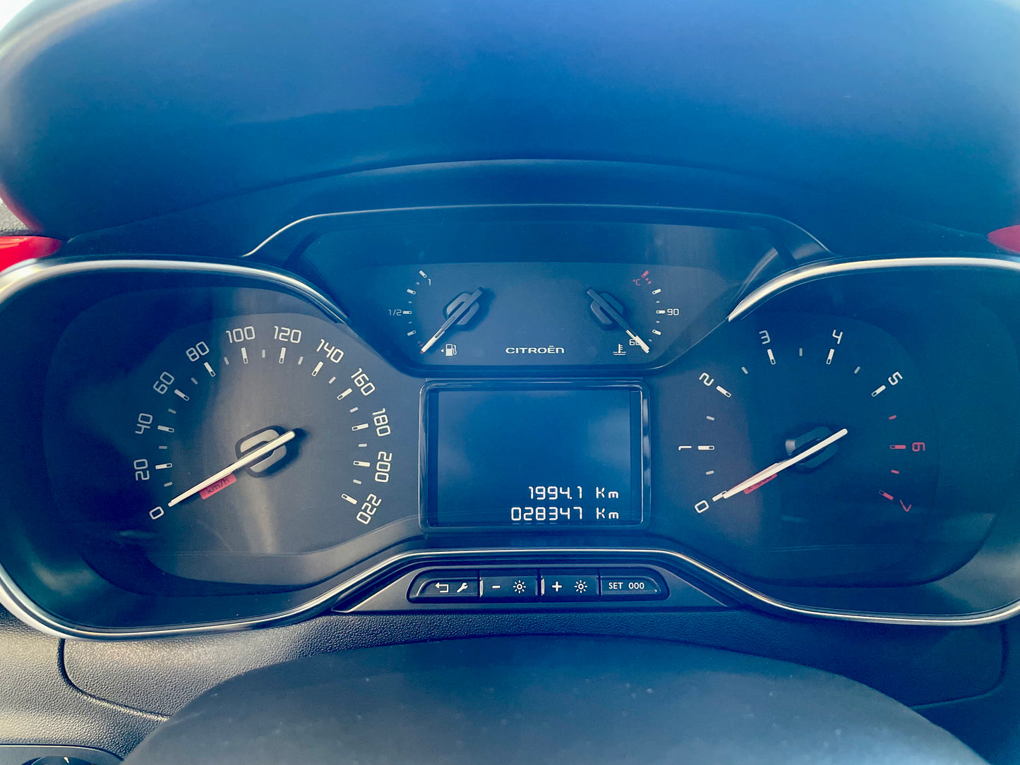 Citroen C3 FEEL 1.2 VTi 82cv con Navegador 28.000km