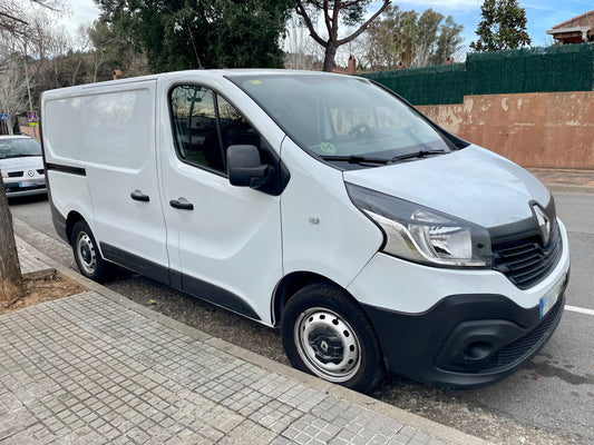 Renault Trafic 2015 (etiqueta amarilla ) 258.000km 122cv