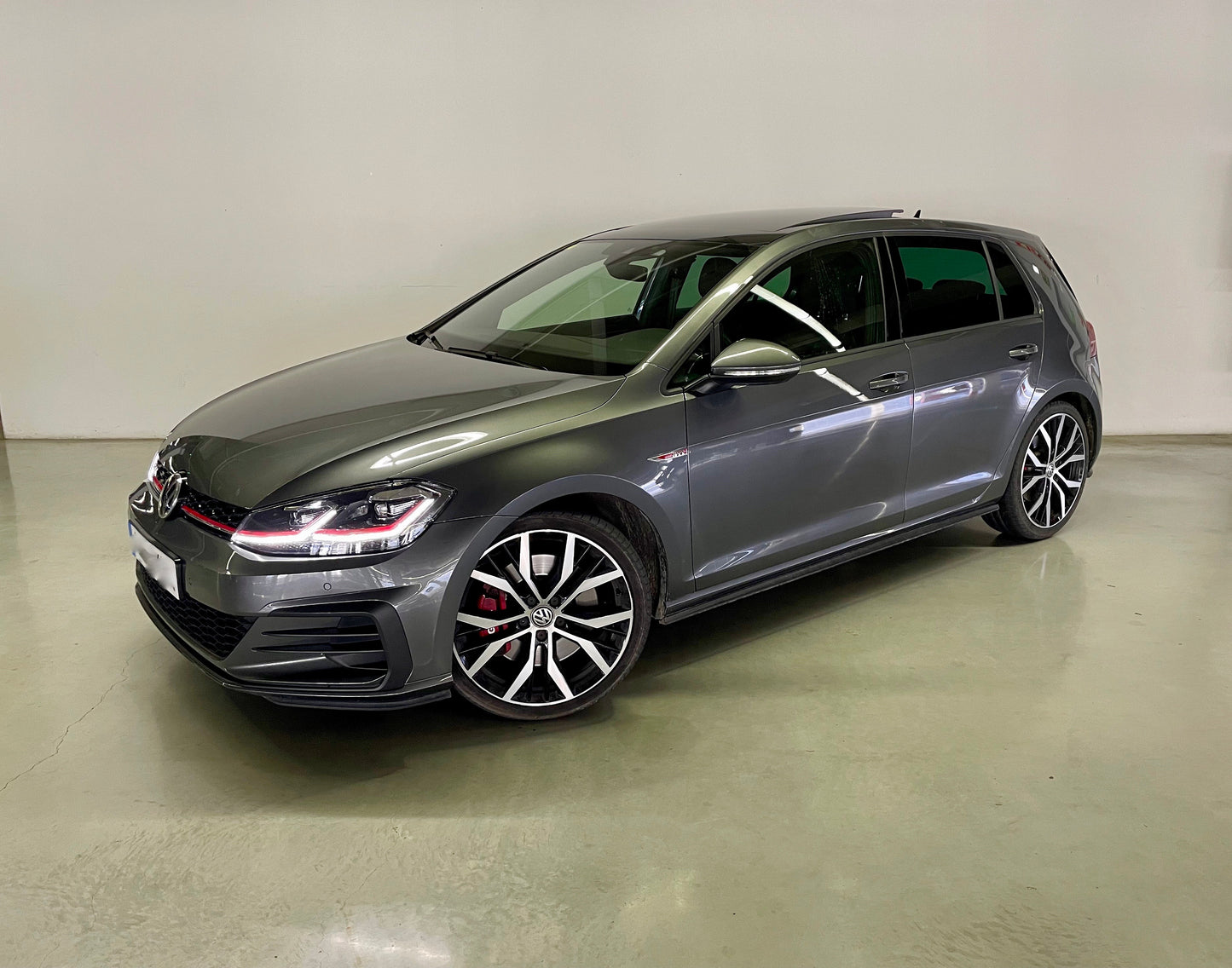 Volkswagen Golf GTI Performance 245cv DSG (VENDIDO)