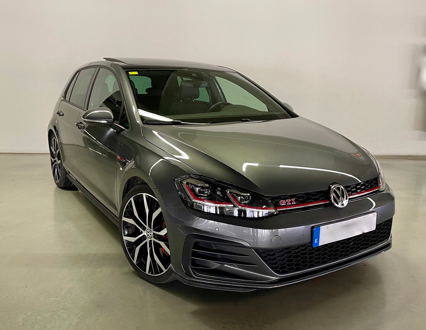Volkswagen Golf GTI Performance 245cv DSG (VENDIDO)