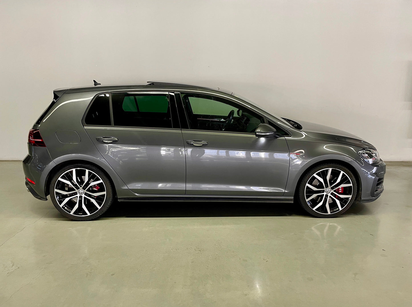 Volkswagen Golf GTI Performance 245cv DSG (VENDIDO)