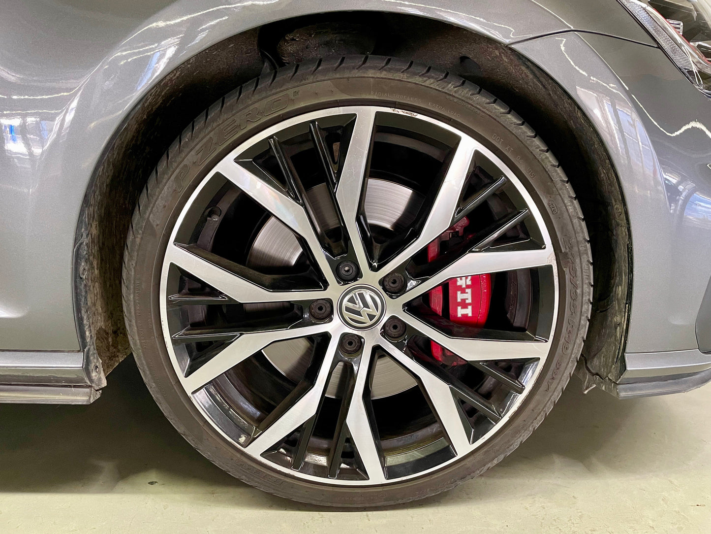 Volkswagen Golf GTI Performance 245cv DSG (VENDIDO)