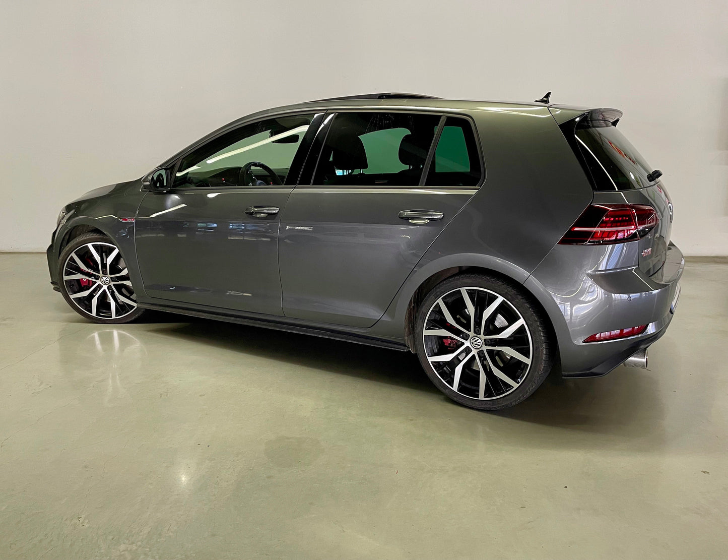 Volkswagen Golf GTI Performance 245cv DSG (VENDIDO)