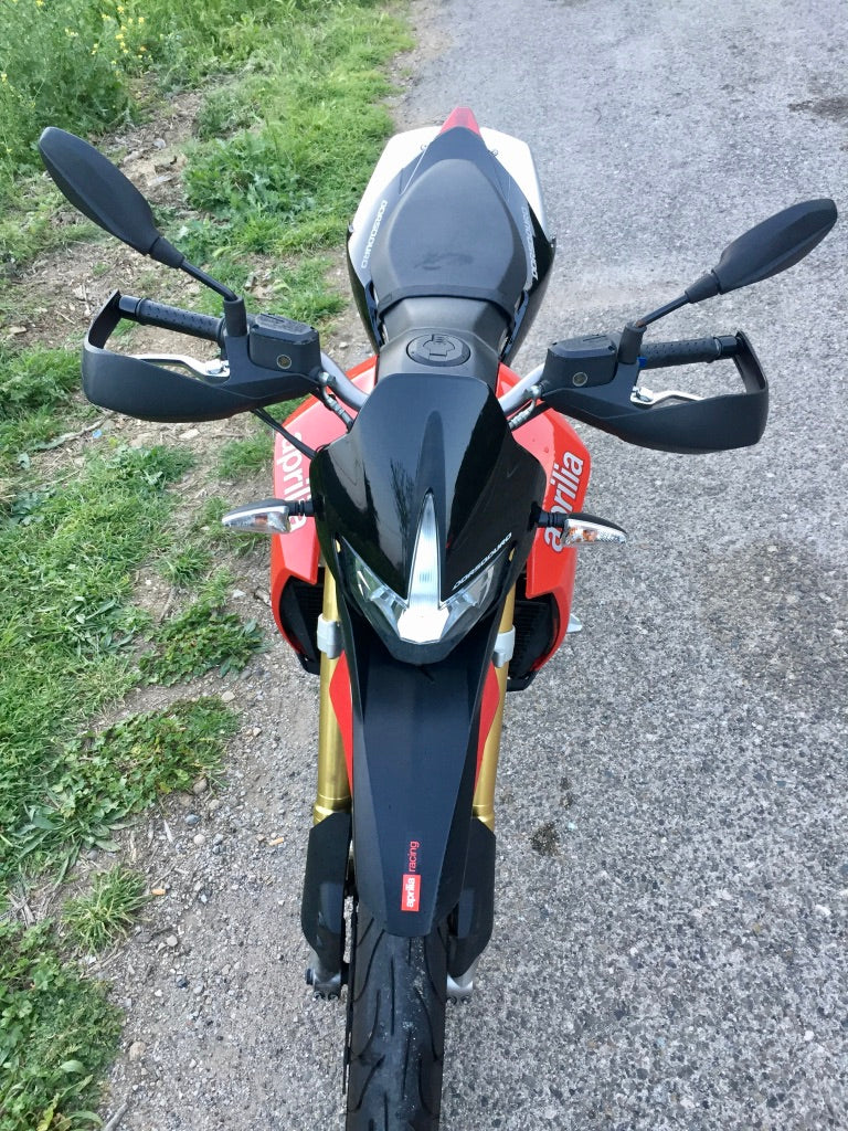 APRILIA DORSODURO (VENDIDA)