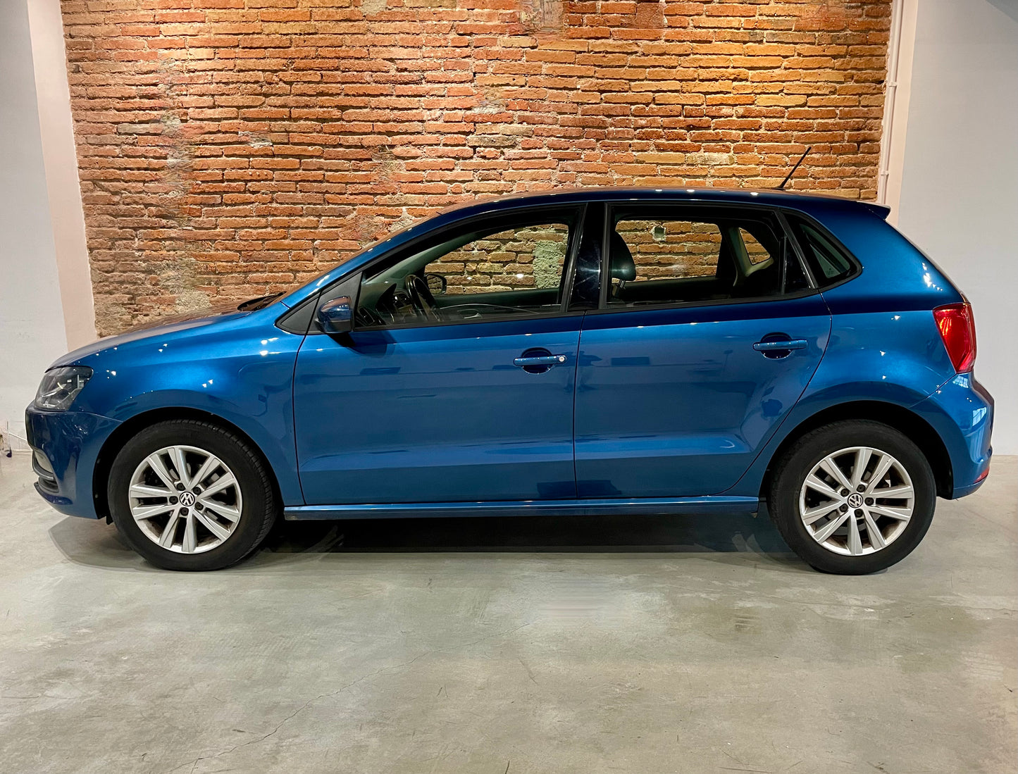 VOLKSWAGEN POLO 1.2 TSI 90CV 5P DEL 2015