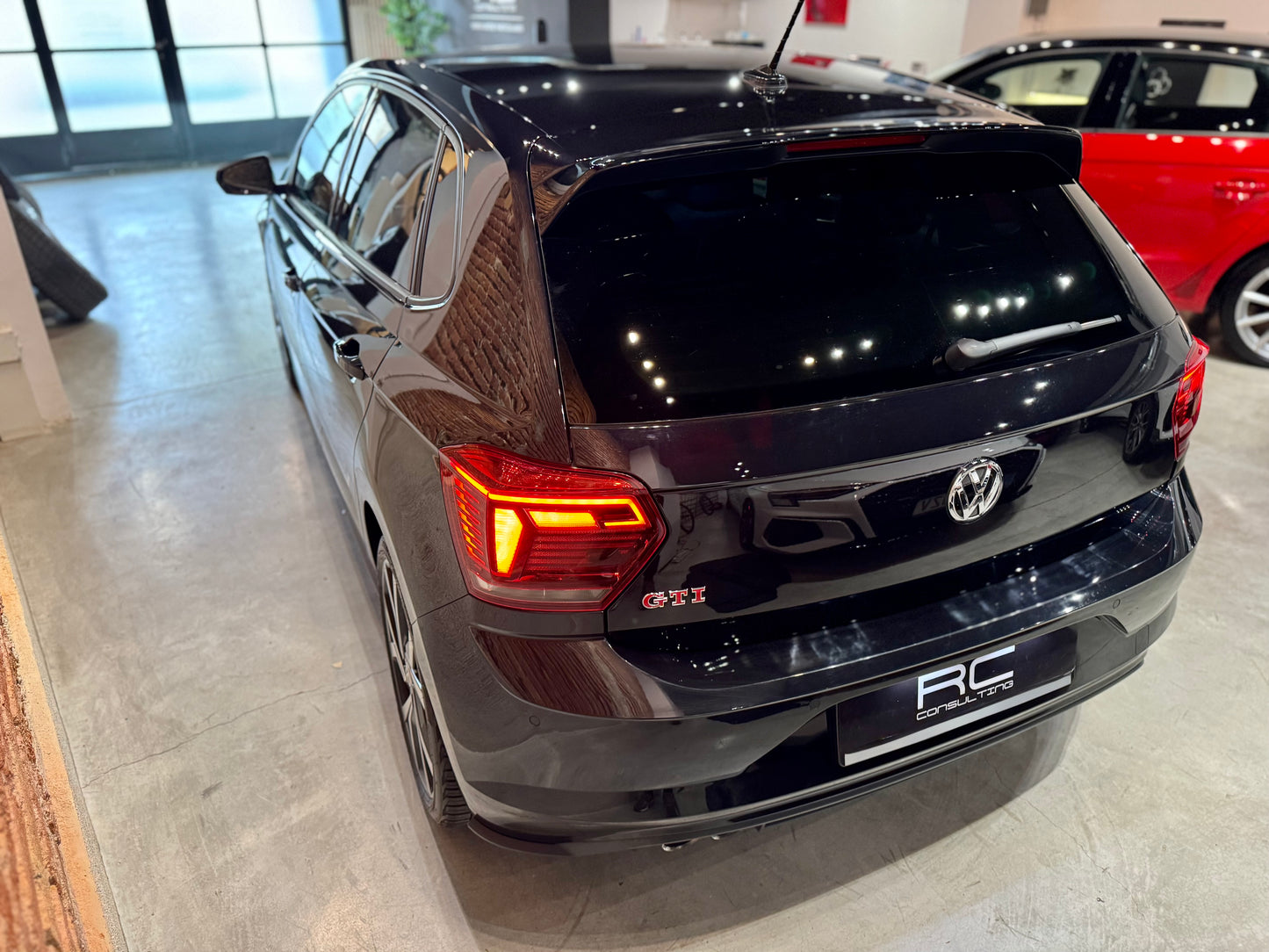 VOLKSWAGEN POLO GTI 2.0TSI DSG 200CV