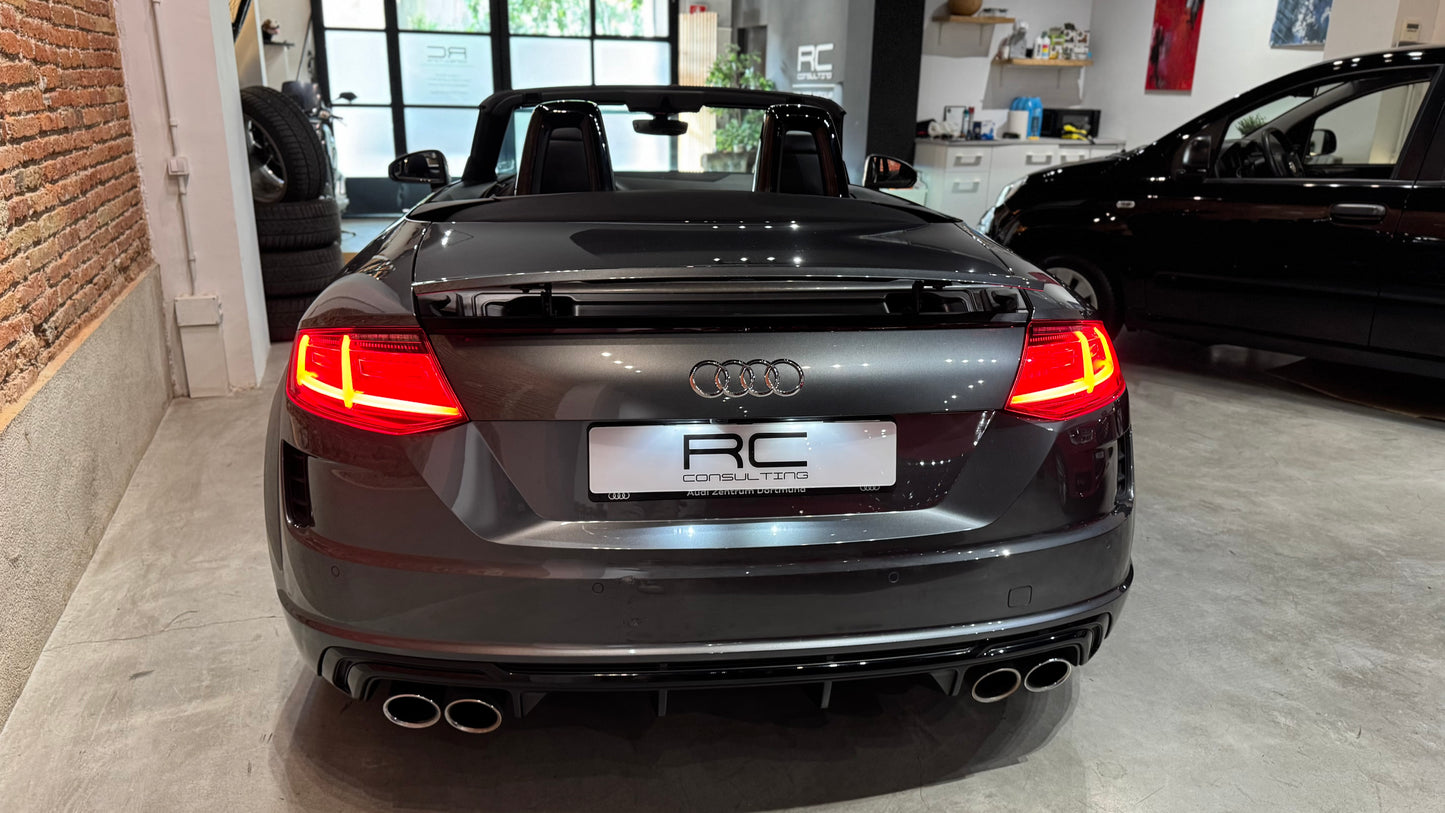 Audi TTS Roadster