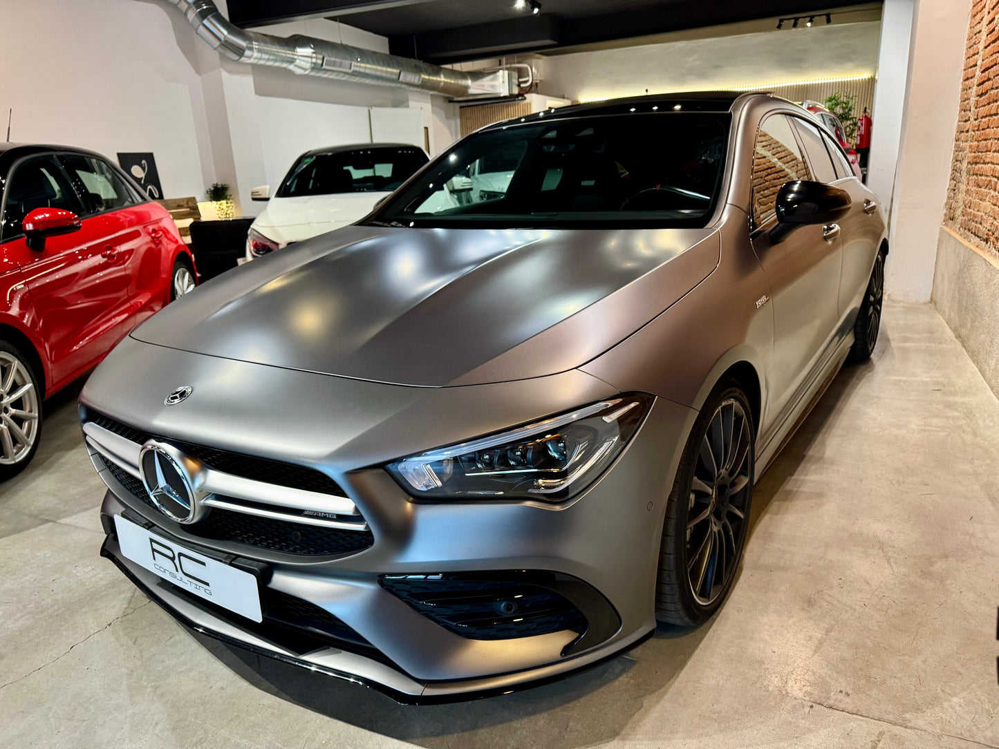 Mercedes Benz CLA 35 AMG Shooting Brake