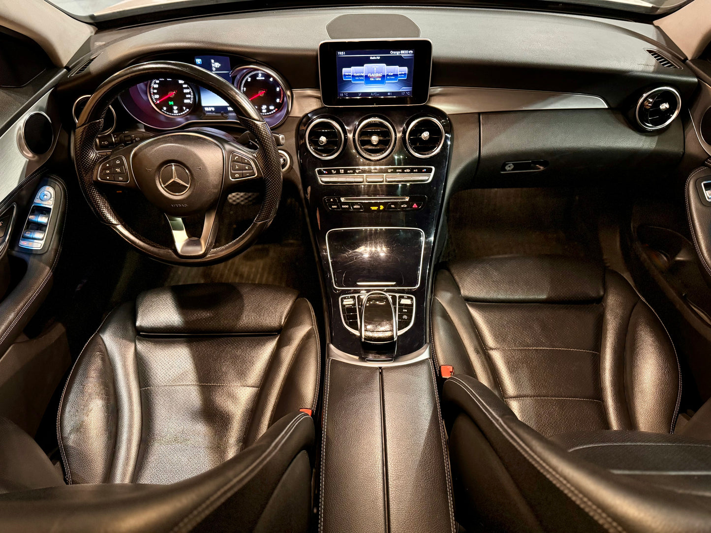 Mercede Benz clase C 220d Automático Paquete AMG (VENDIDO)