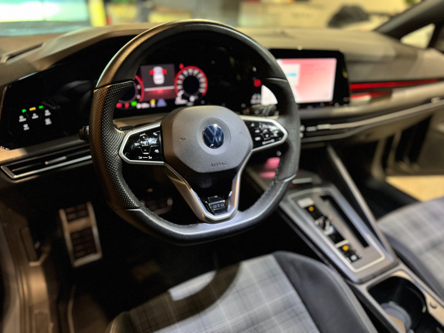 Volkswagen GOLF GTD 2.0 tdi DSG 200cv año 2021