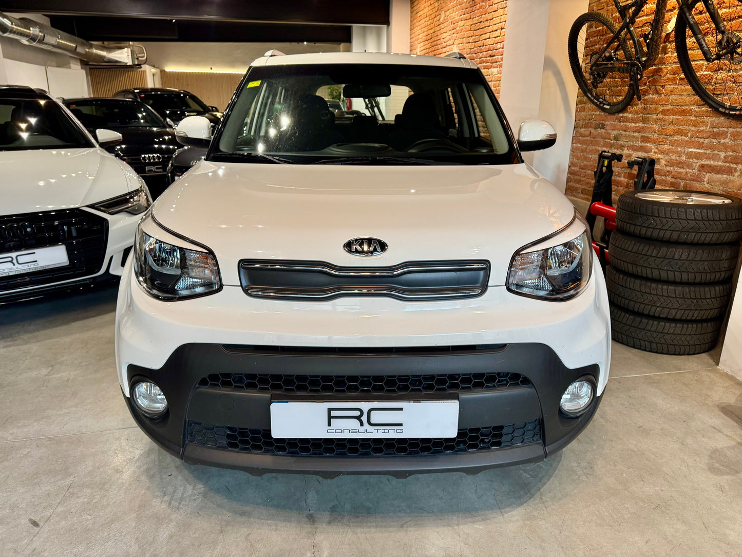 KIA SOUL 1.6 GDI CON SOLO 33.000KM