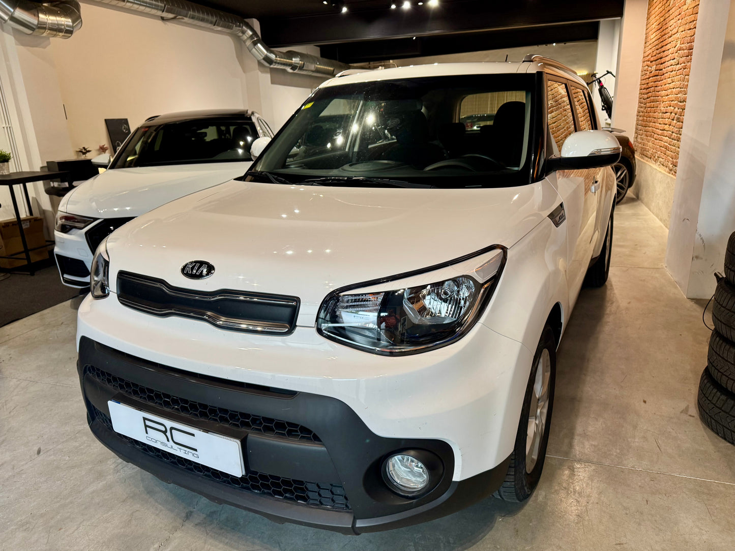 KIA SOUL 1.6 GDI CON SOLO 33.000KM