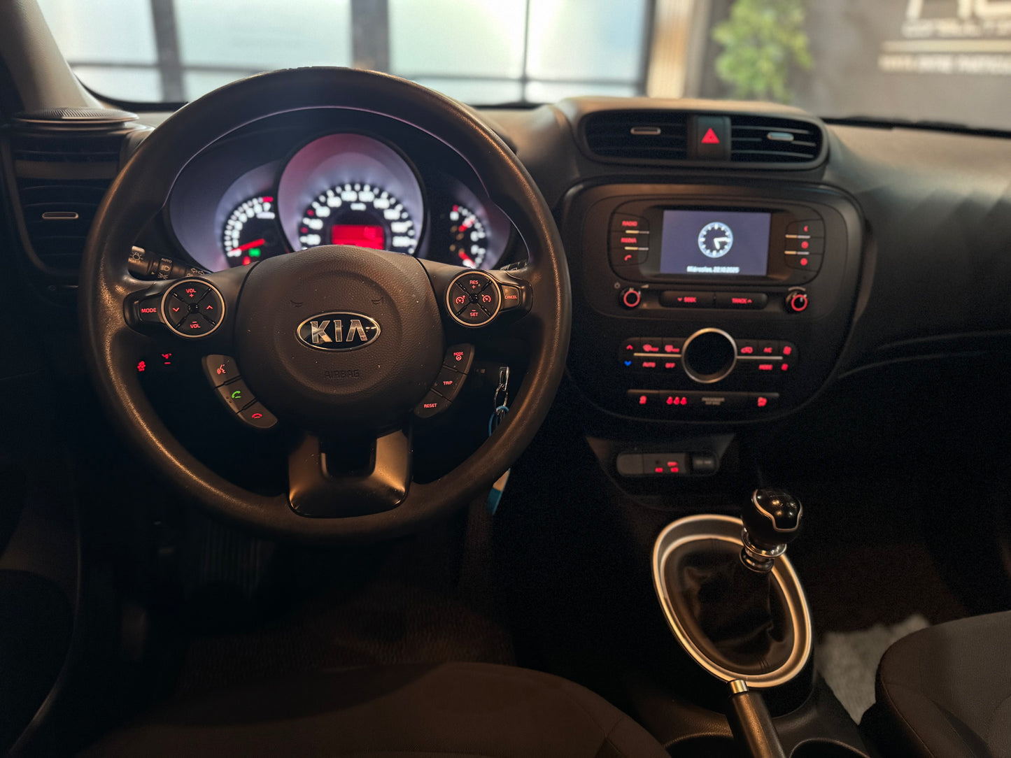 KIA SOUL 1.6 GDI CON SOLO 33.000KM