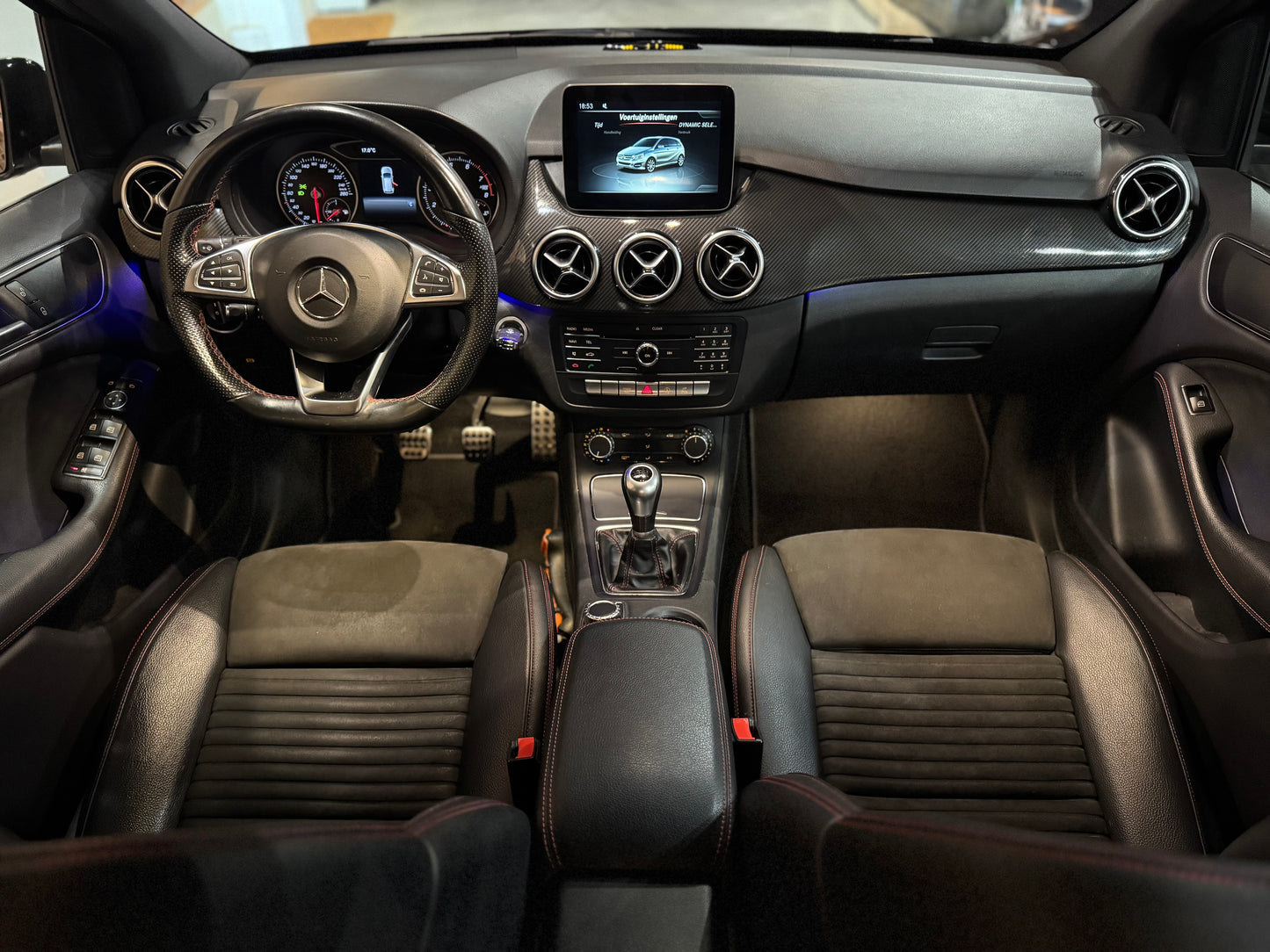 MERCEDES CLASE B 180 MANUAL