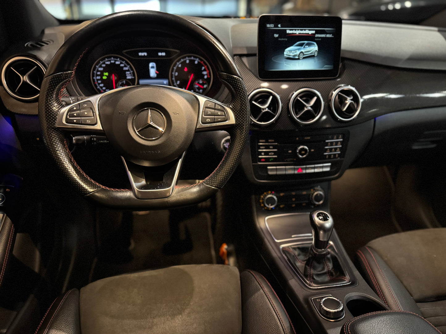 MERCEDES CLASE B 180 MANUAL