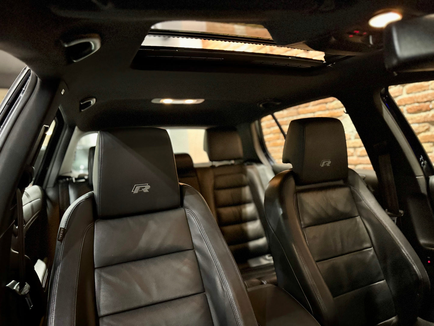 Volkswagen GOLF R 270cv 4 motion