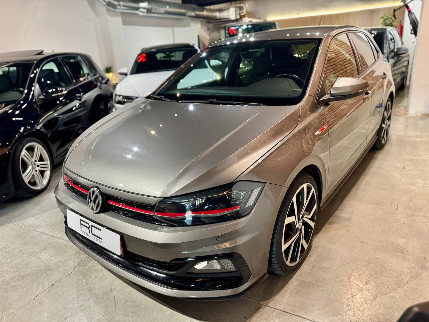 Volkswagen Polo 2.0tsi  GTI con cambio manual