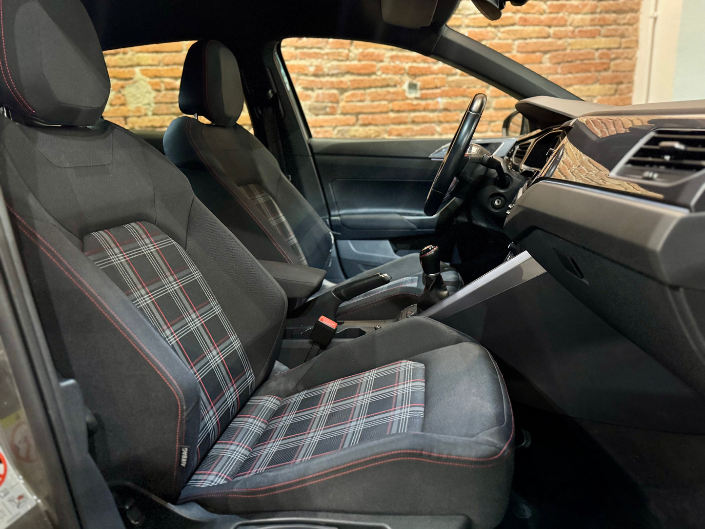 Volkswagen Polo 2.0tsi  GTI con cambio manual