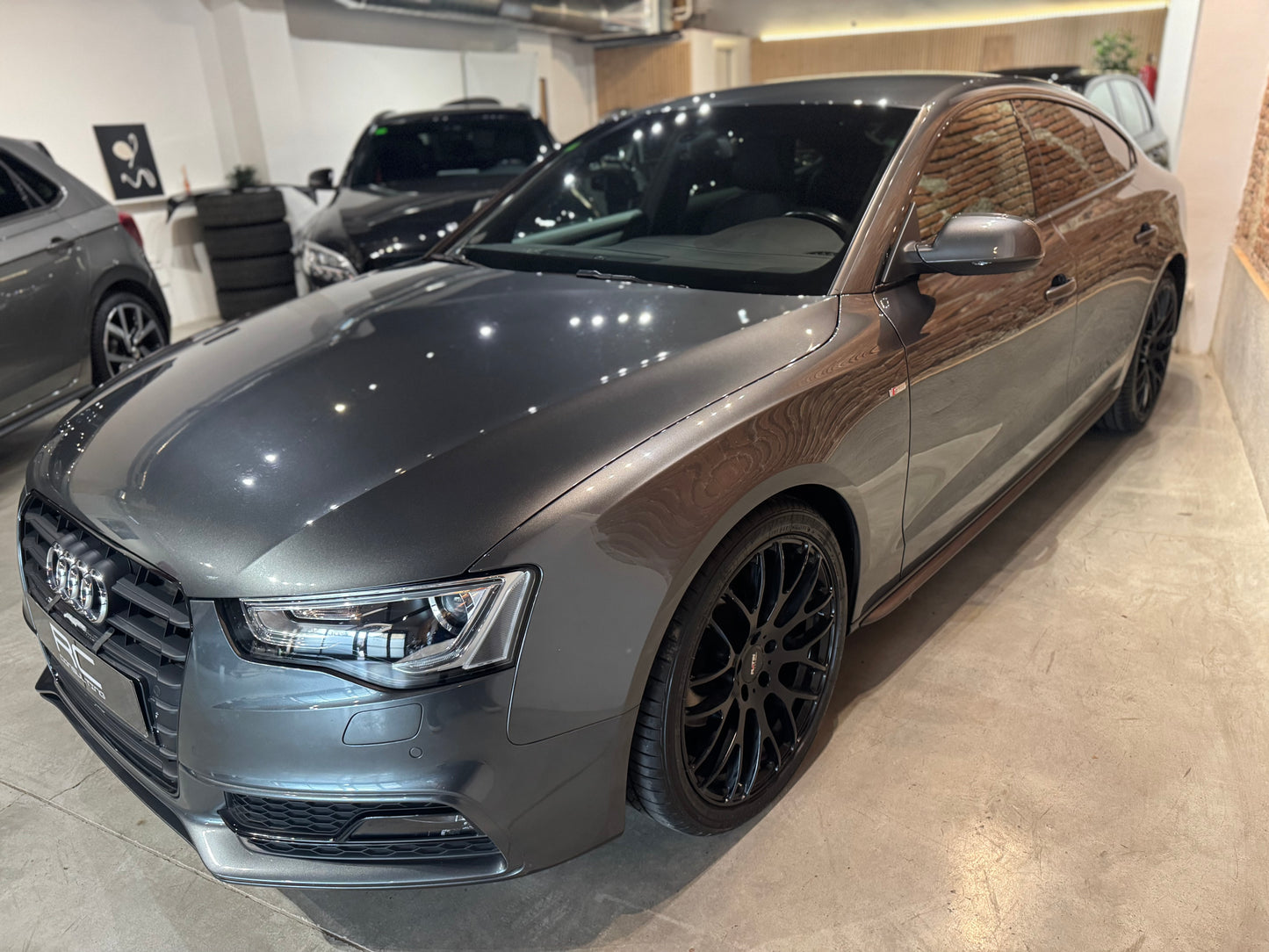 AUDI A5 SB 2.0 TDI S-TRONIC