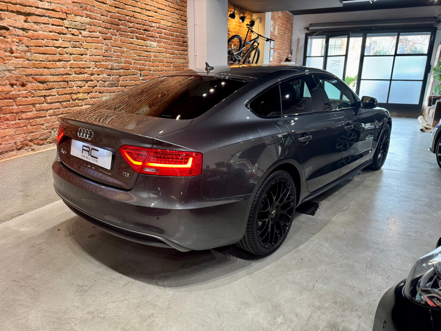 AUDI A5 SB 2.0 TDI S-TRONIC