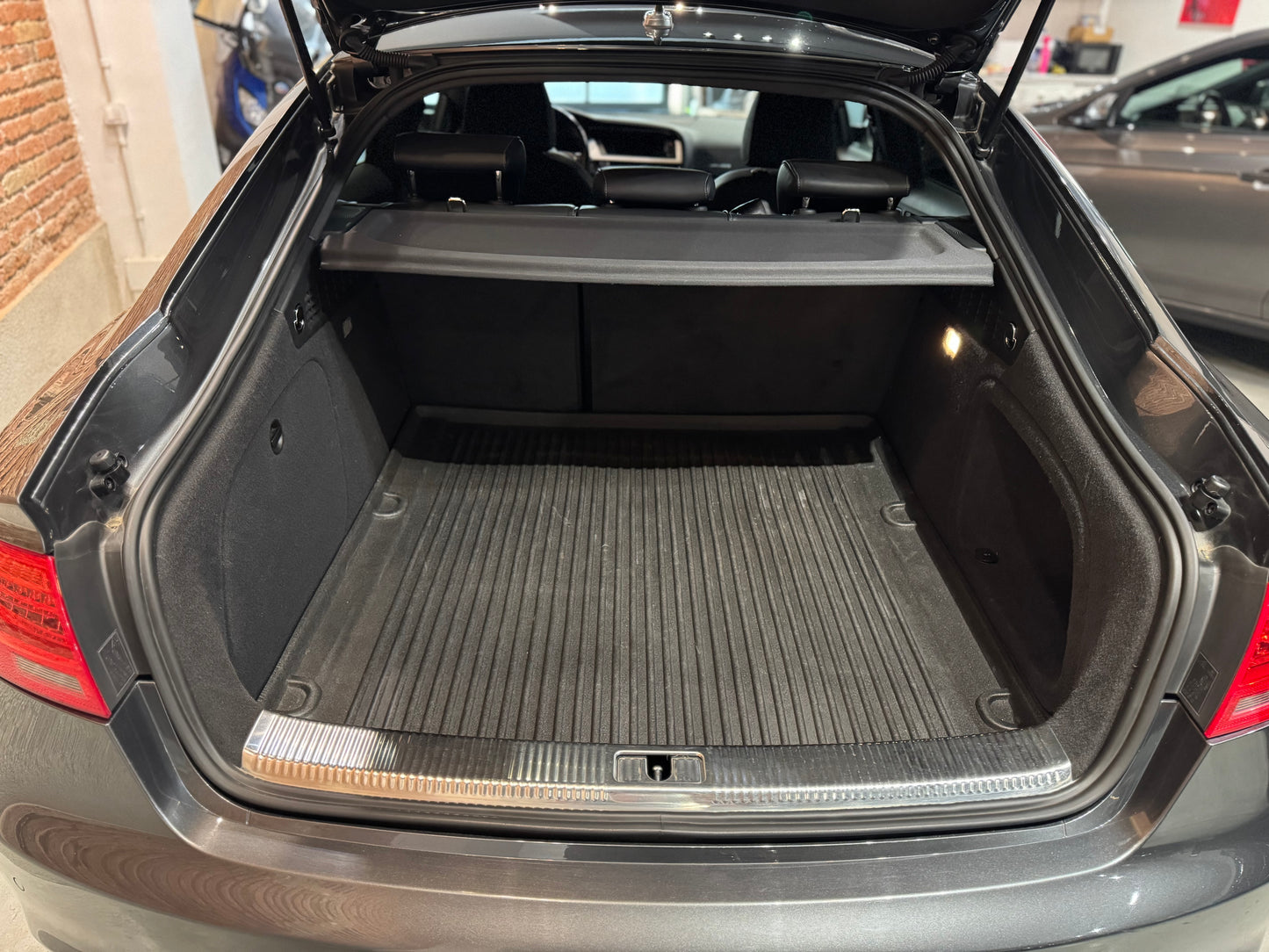 AUDI A5 SB 2.0 TDI S-TRONIC