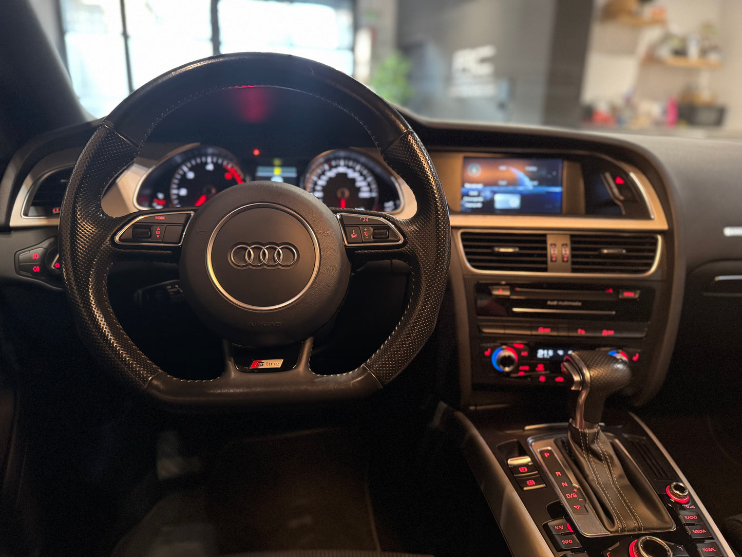 AUDI A5 SB 2.0 TDI S-TRONIC