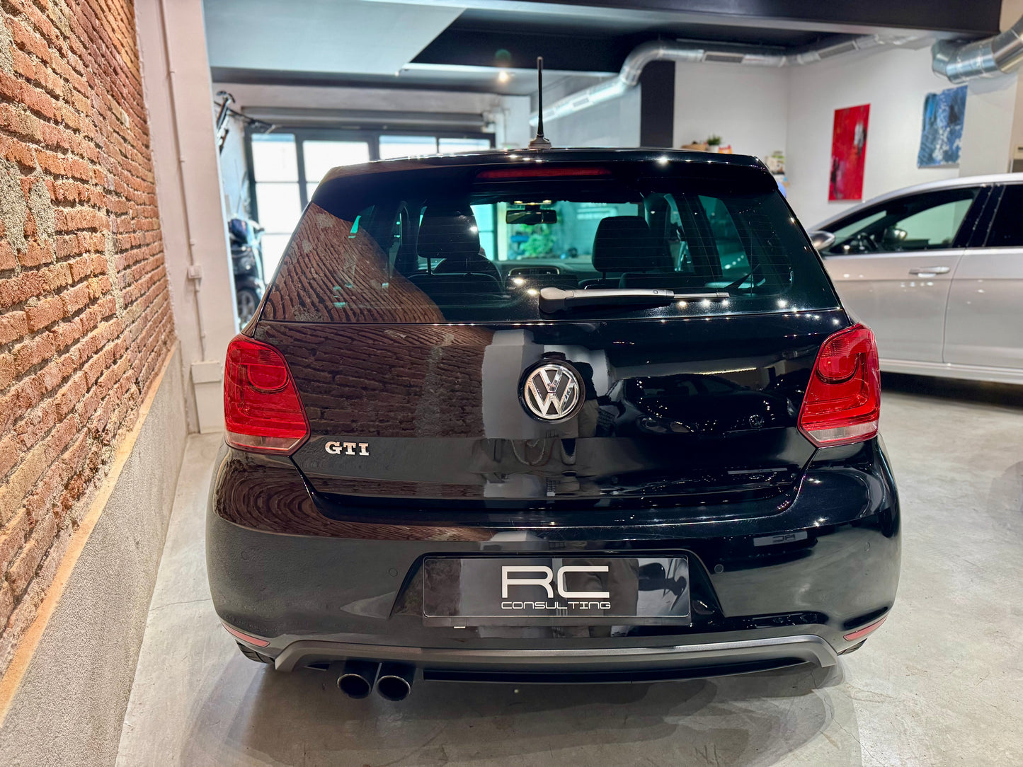 VOLKSWAGEN POLO GTI 180CV DSG año 2011