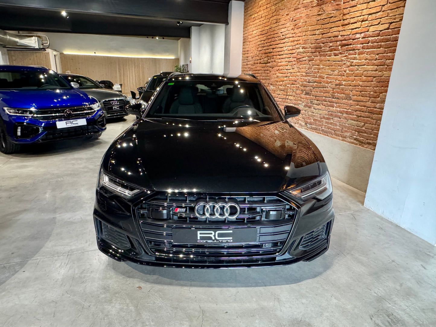 AUDI S6 AVANT 3.0 TDI  350CV año 2020 con 113.000km