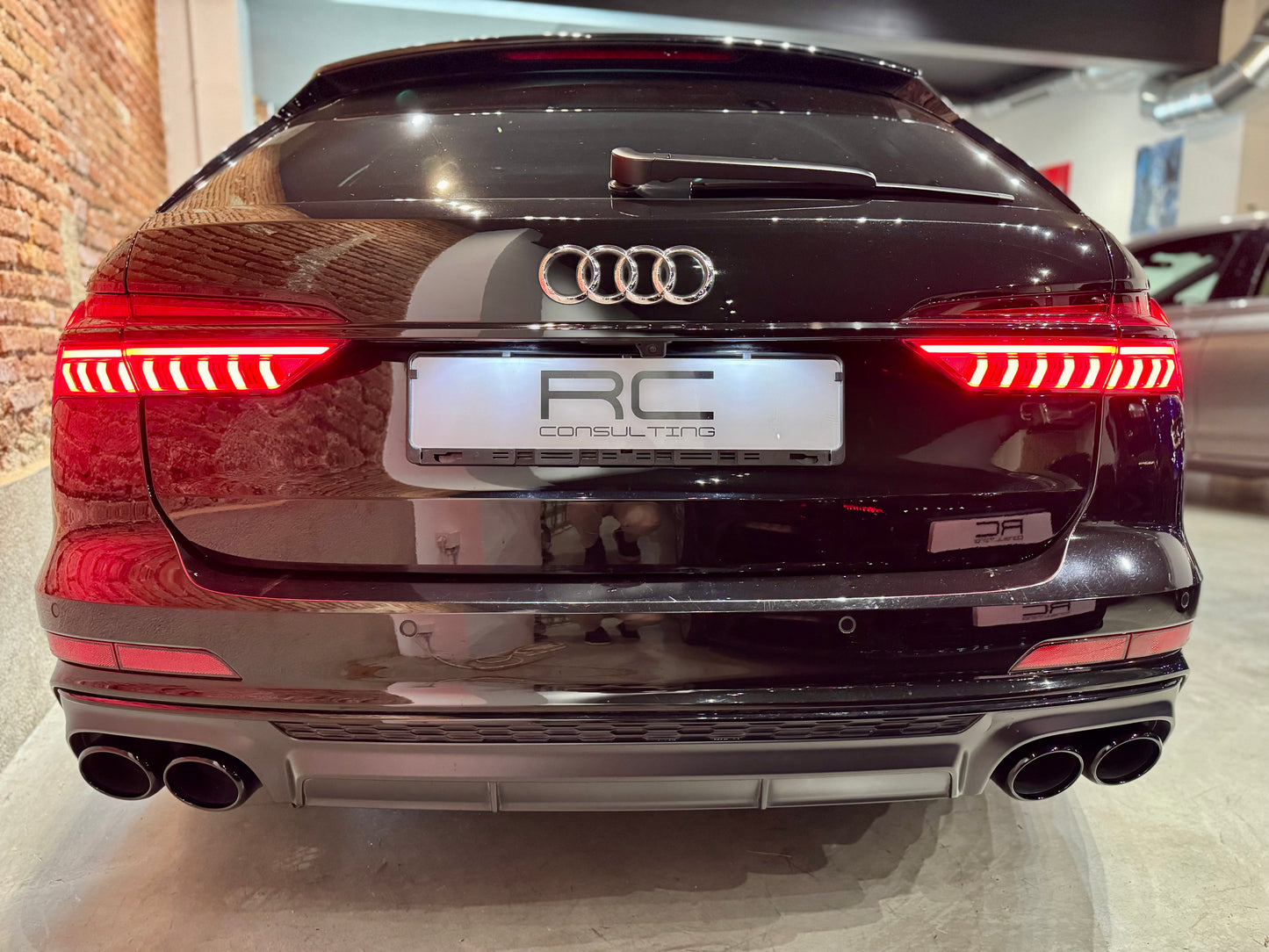 AUDI S6 AVANT 3.0 TDI  350CV año 2020 con 113.000km