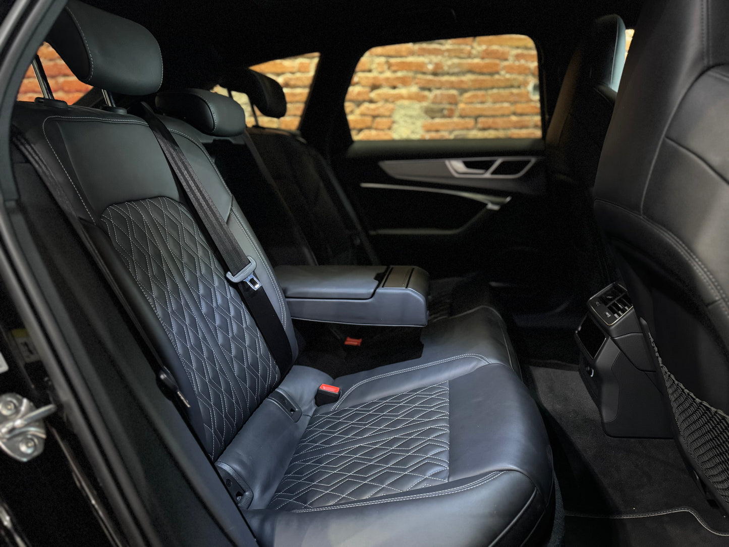 AUDI S6 AVANT 3.0 TDI  350CV año 2020 con 113.000km